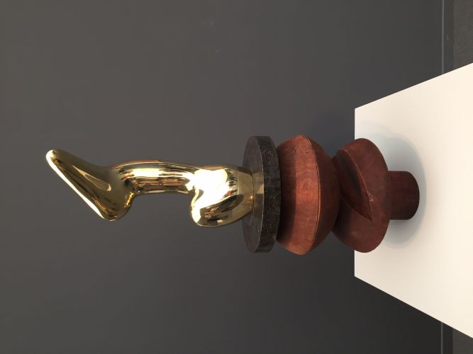 Hurlou sur Socle-colonne, Hans Arp, 1951-64, Galería Hauser&Wirth, Zurich, ©Hauserwirth.com